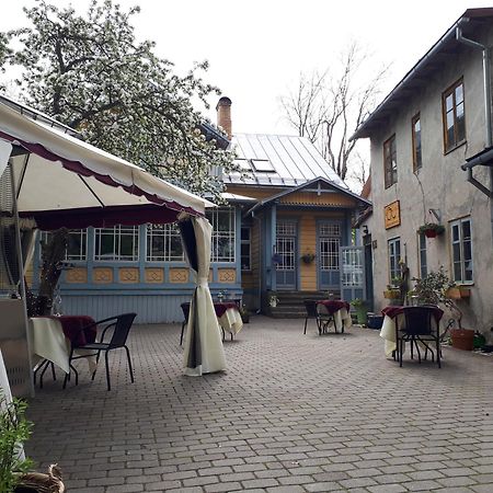Villa Ou Apartments Parnu Exterior photo